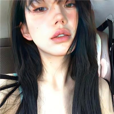 眼里余光都是你